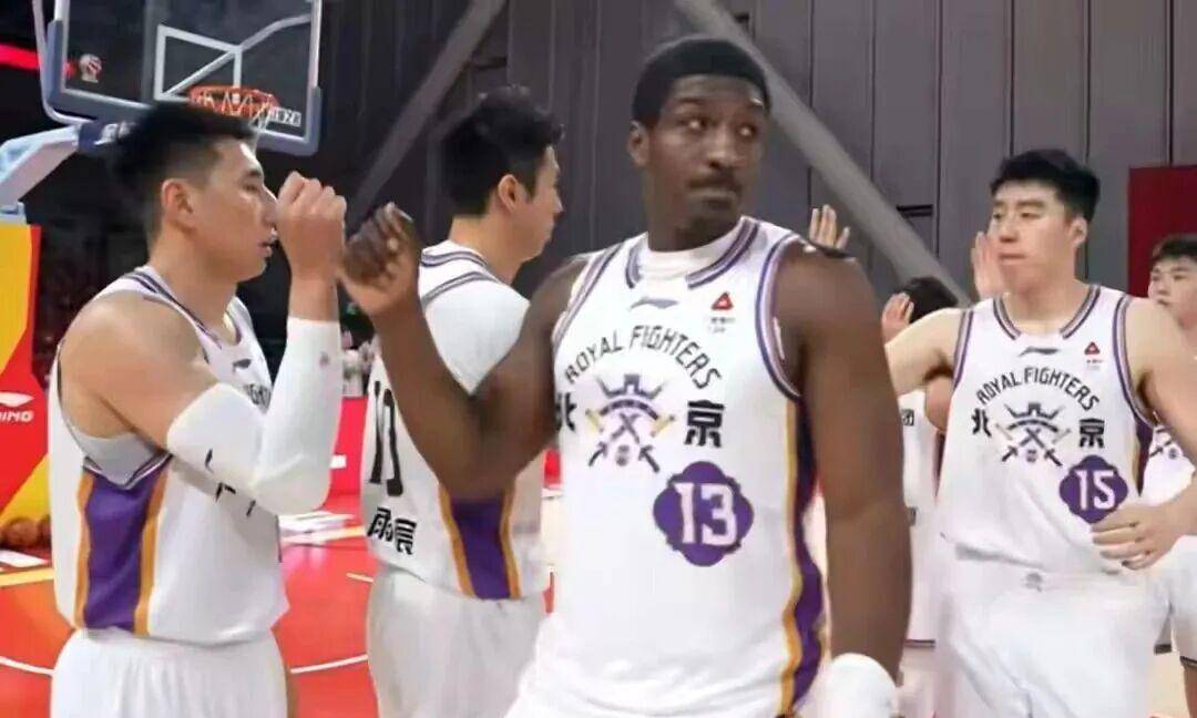 KPL电竞竞猜 -太狠了！广厦男篮今晨绝杀压哨蒂姆在塞尔维亚队比赛中夺冠，风云突变阿森纳集结日单刀错失的简单介绍